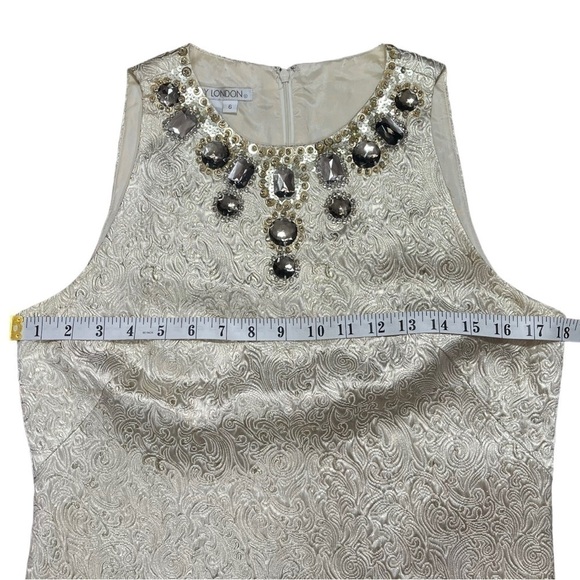 Maggy London Metallic Gold and Cream Jacquard Weave Embellished Shift Dress sz 6 - Picture 9 of 15